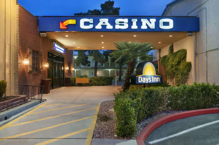 Days Inn Las Vegas at Wild Wild West Gambling Hall