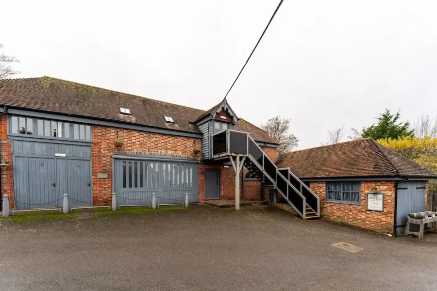 The Bull On The Green