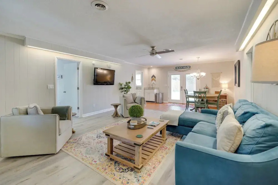 Oak Island Home w/ Spacious Backyard & Porch