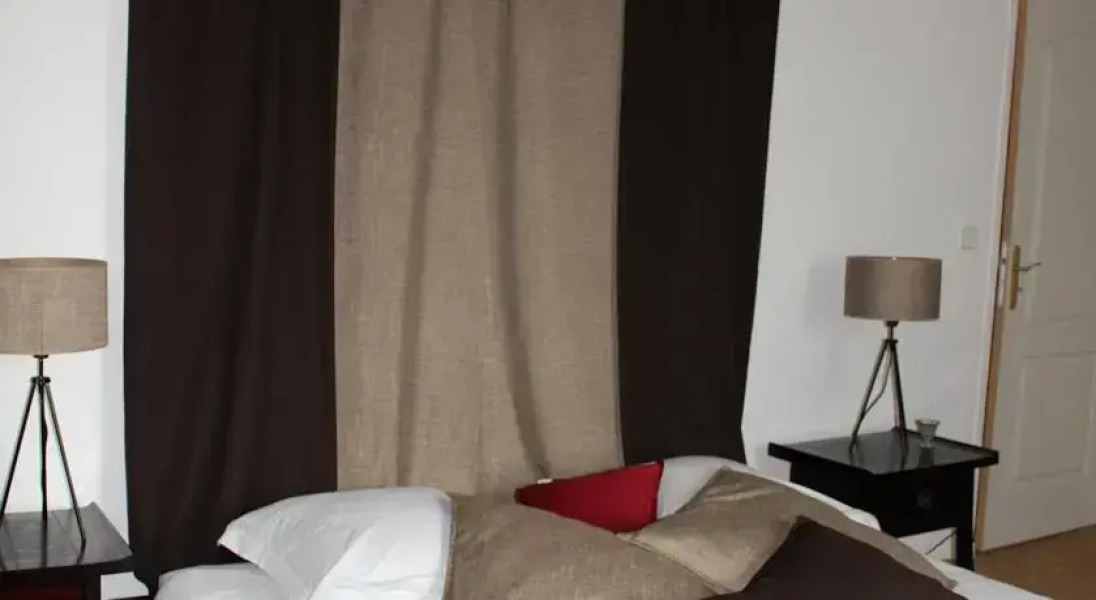 Maison dHôtes Cygne Noir