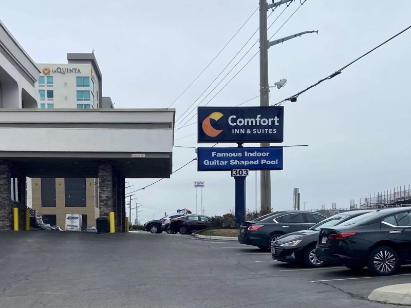 Comfort Inn & Suites Nashville Downtown – Stadium