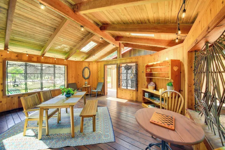 Unique Nordman Retreat 1 Mi to Priest Lake!