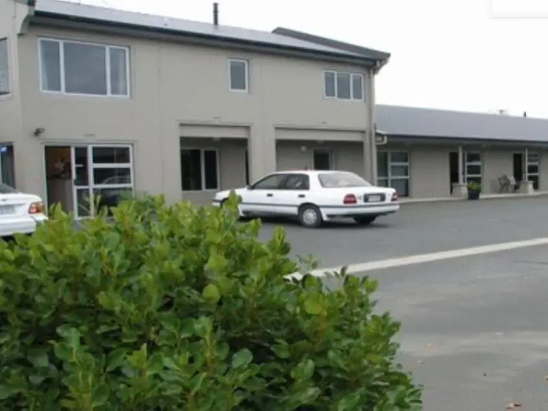 St John's Court Motel