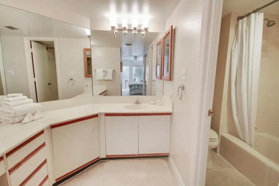 Land's End 303 Building 8 Beachfront With Private Balcony!