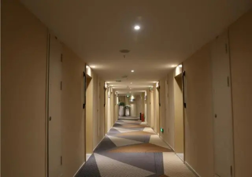 City Comfort Inn Jingmen Jingshan Passenger Station