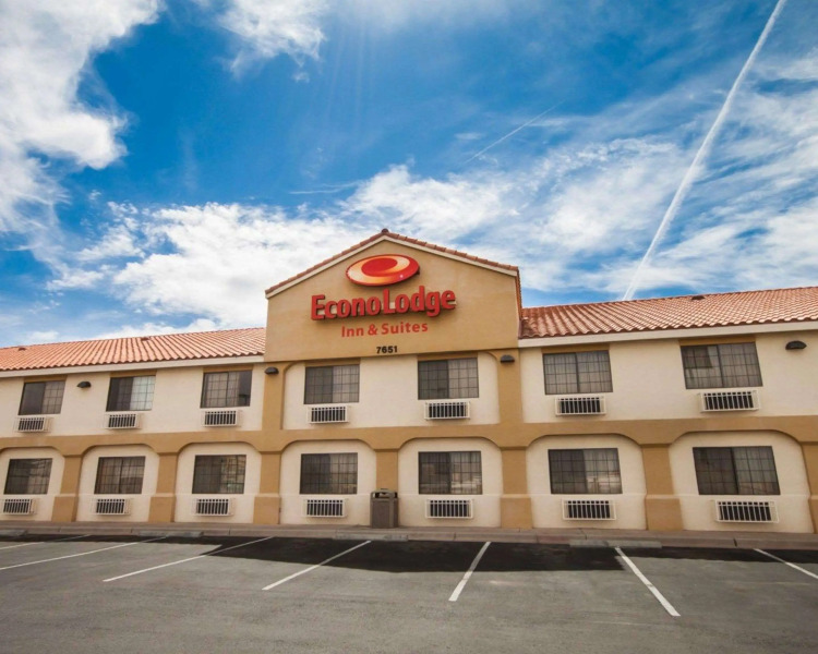 Econo Lodge Inn & Suites El Paso West