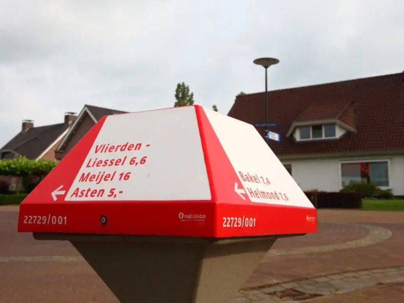 Bungalow in Park De Peel - Car-free Retreat