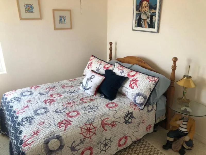 Phare des Dunes Lighthouse