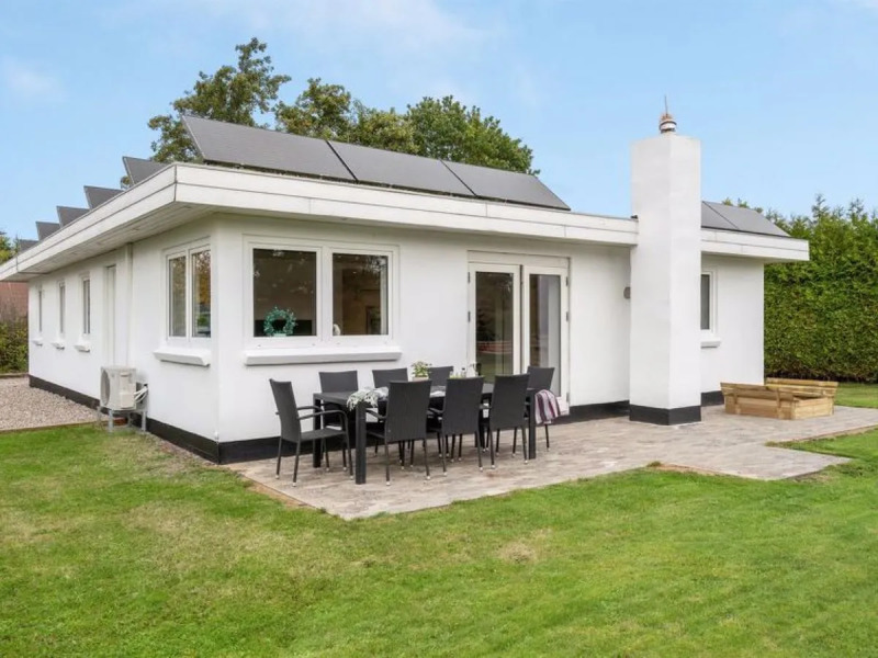 "Arno" - 400m from the sea in Funen