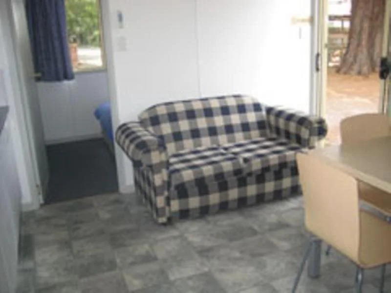 Sheffield Cabins & Apartments