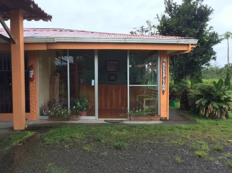 Cabinas Los Guayabos