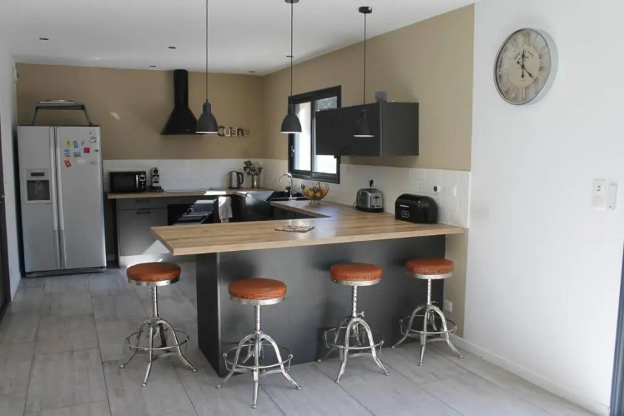 Villa moderne climatisée avec piscine privée