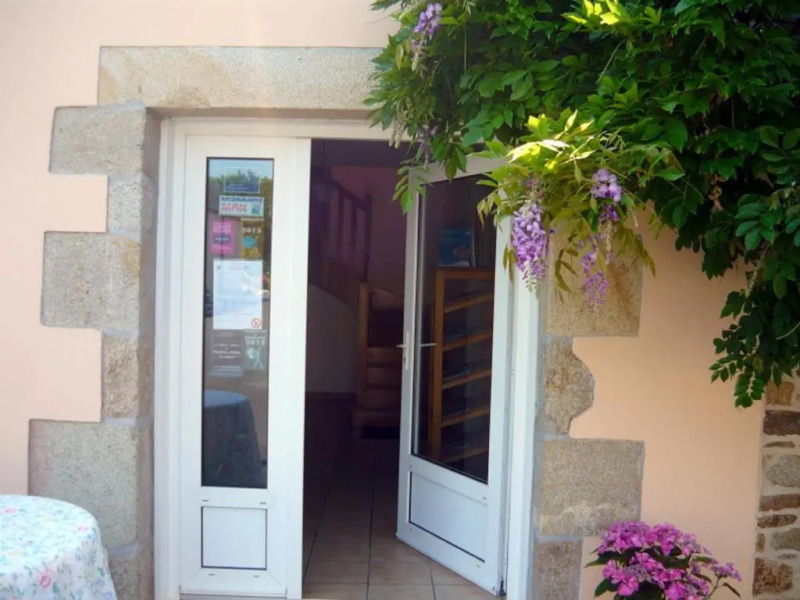 Au calme aux chambres de Kerantum avec cuisine ¿isposition.