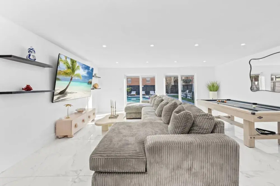 Luxury poolside paradise