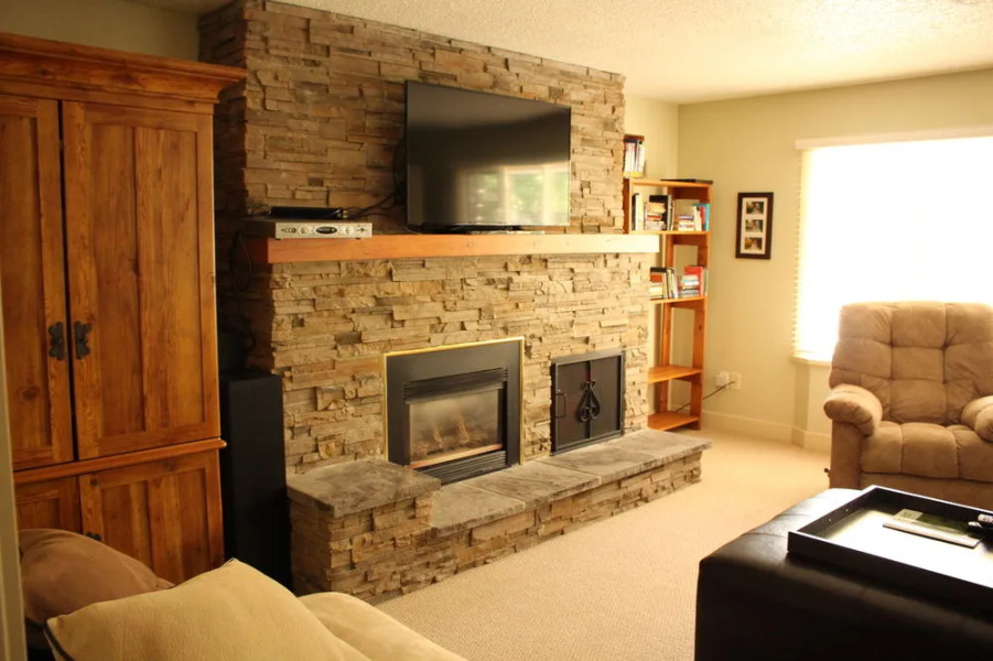 At the Beach Kelowna Bed & Breakfast