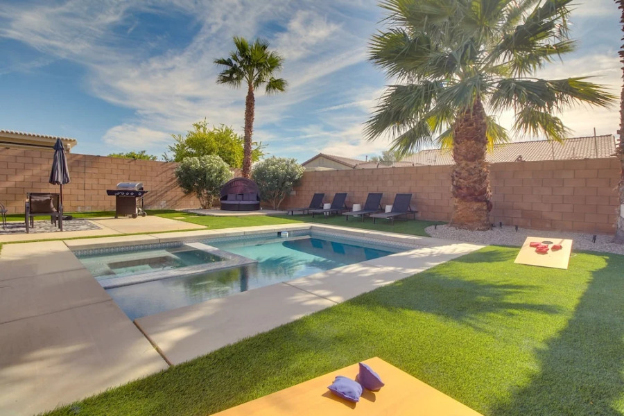 Game Room, Hot Tub & Gas Grill: Chic Indio Oasis!