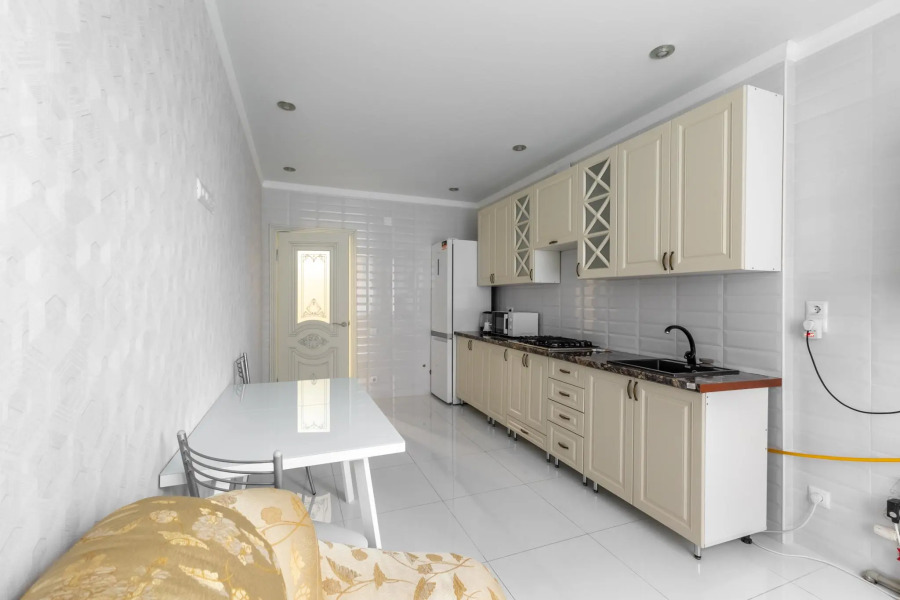 Aura на улице Братьев Темировых 69/1