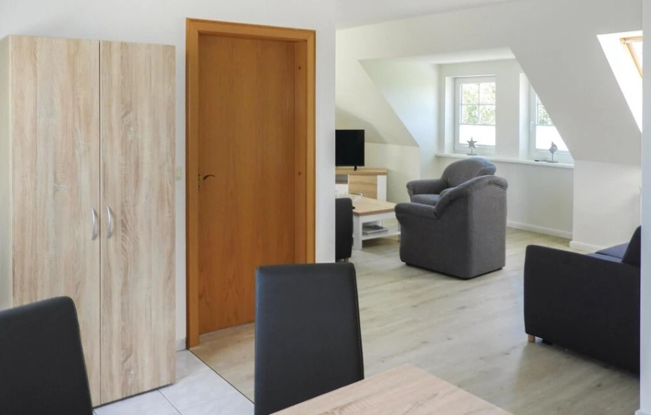 Beautiful Apartment in Emmelsbüll-horsbüll With Wifi and 1 Bedrooms