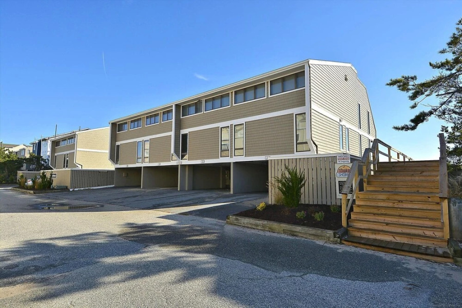 Ocean Hamlet 1 by Long & Foster