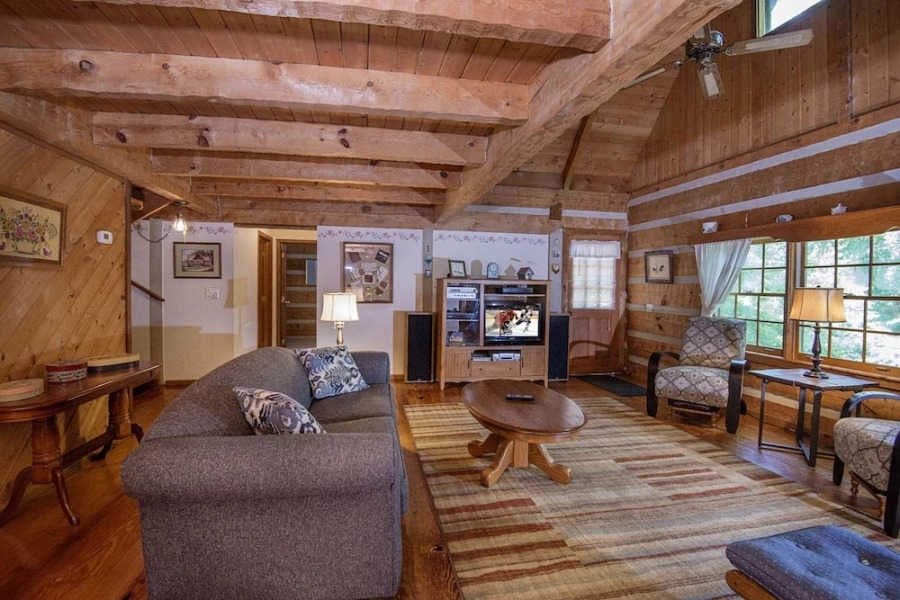 Valhalla by Heritage Cabin Rentals