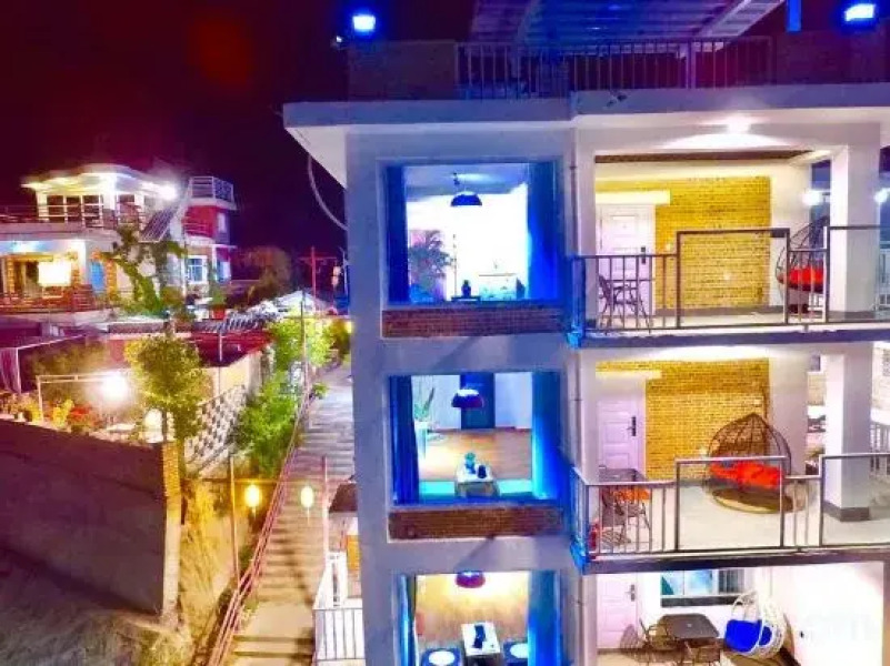 Guide Riverside Mountain House