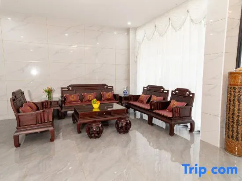 Poly Homestay (Yangshuo Yulonghe Branch)