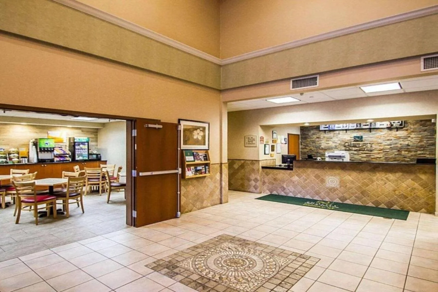 Quality Inn And Suites Fishkill South Near I-84