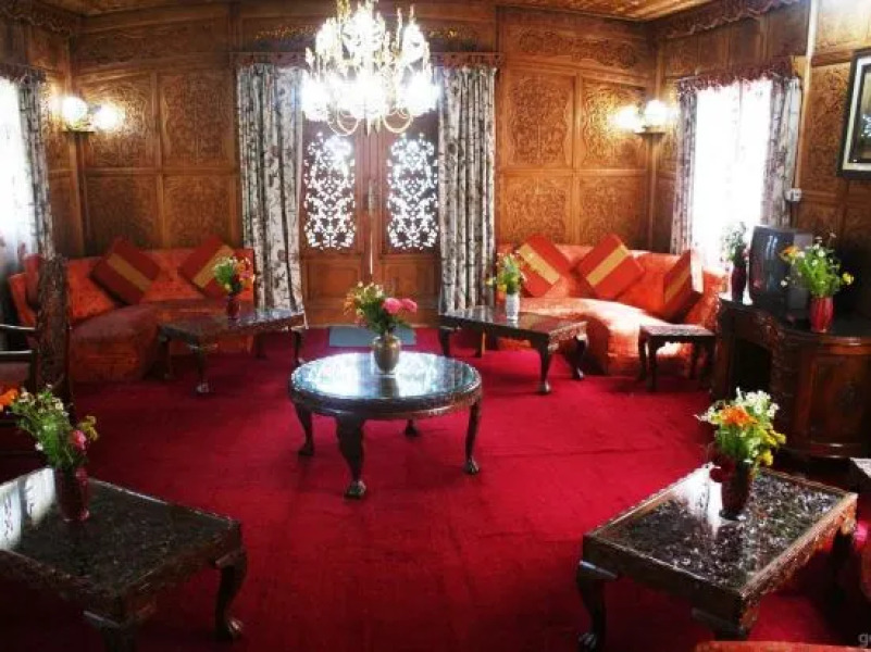 Mother India Group of houseboats.