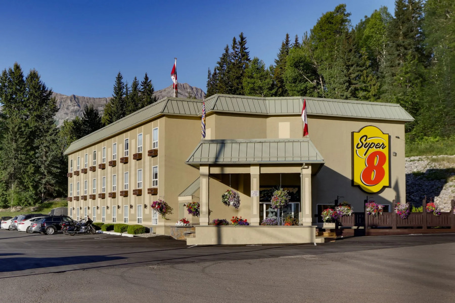 Fernie Fox Hotel