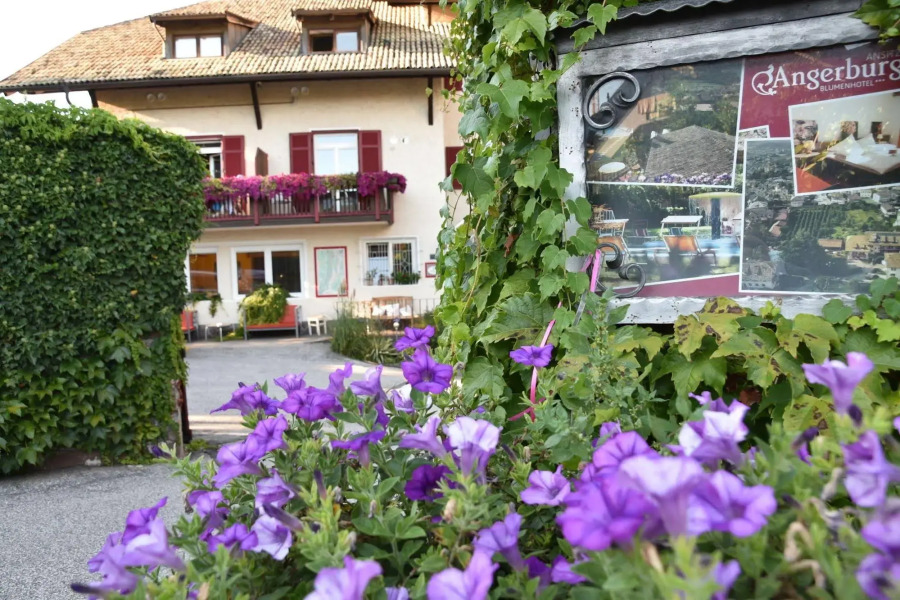 Angerburg Blumenhotel