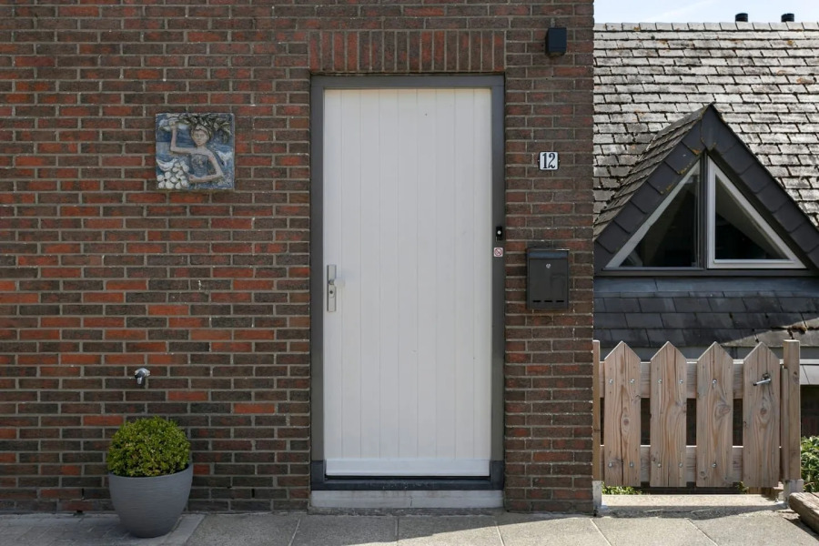 Family Villa Near the Ijsselmeer and Forrest