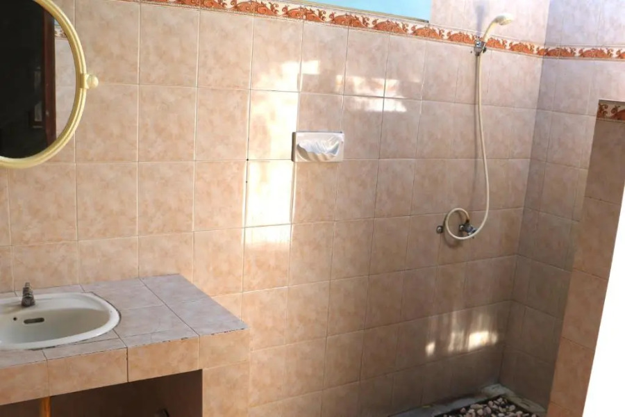 Three Brothers Bungalows Bu Kadek