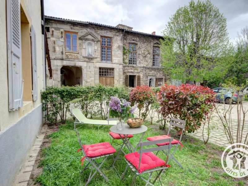 Gîte Sainte-Croix-en-Jarez, 4 pièces, 10 personnes - FR-1-496-136