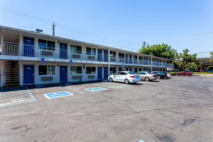 Motel 6 Sacramento, CA - Downtown