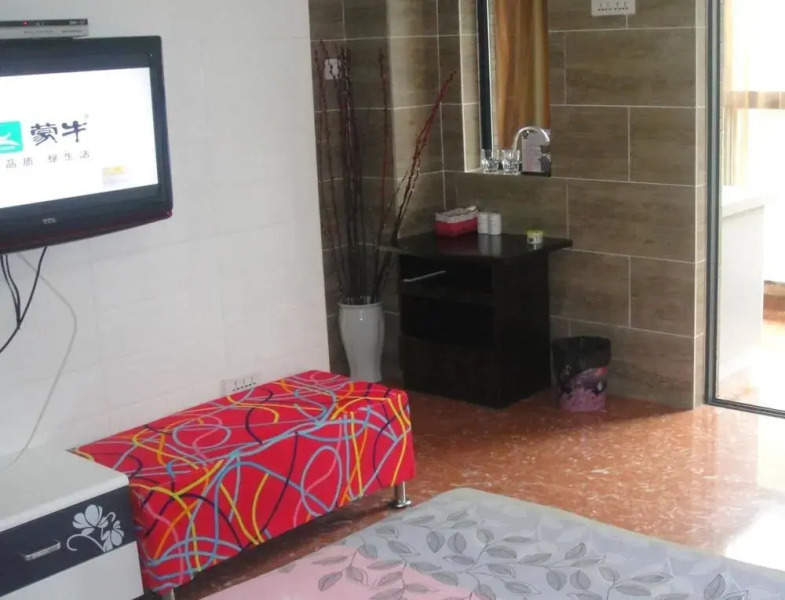Guilin Li Show Short Rent Apartment