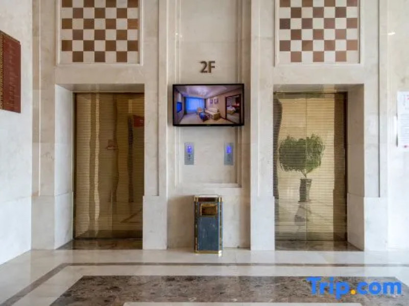 Zhongdong Latour Morgan Hotel（ZHONGDONG NEW WORLD LIVING MALL）