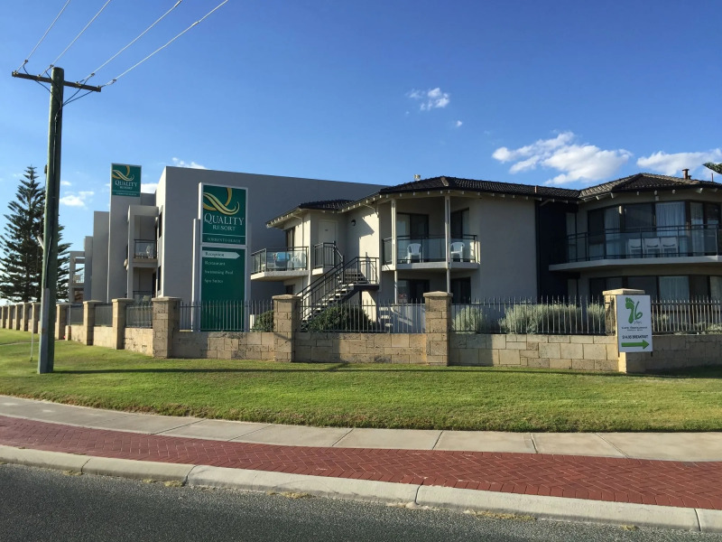 Quality Resort Sorrento Beach