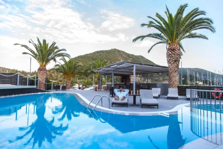 Armonia luxury hotel