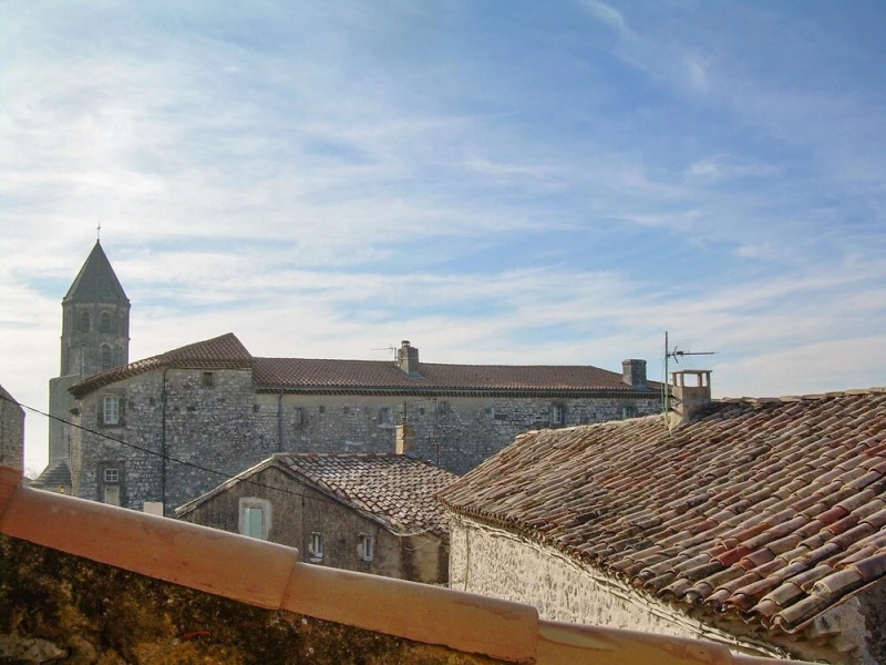 House With one Bedroom in La Garde-adhémar, With Furnished Terrace and