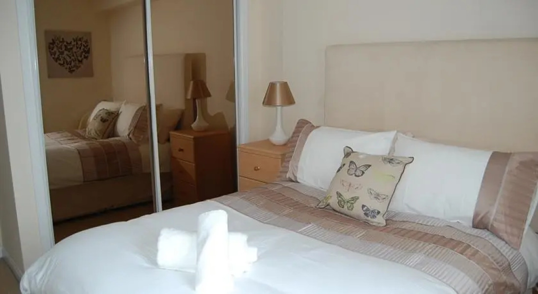 Langley Apartments - Fonthill Avenue