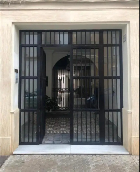 Apartamento en Pleno Centro De Marchena 3 dormitorios 3 baños privados