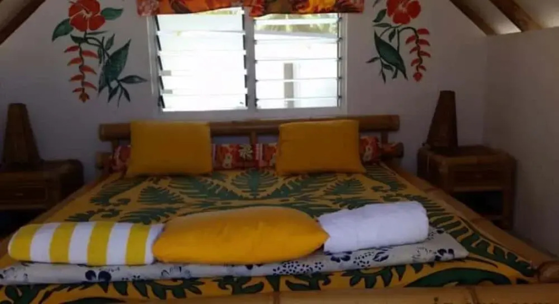 Teanuanua Beach Pearls