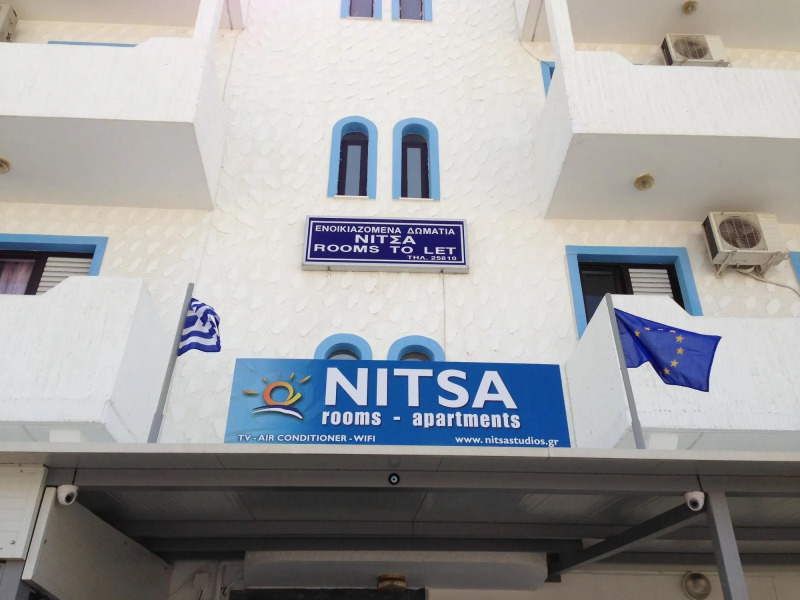 Nitsa Rooms