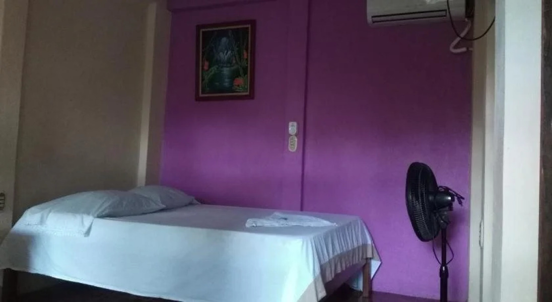 Cabinas los Almendros