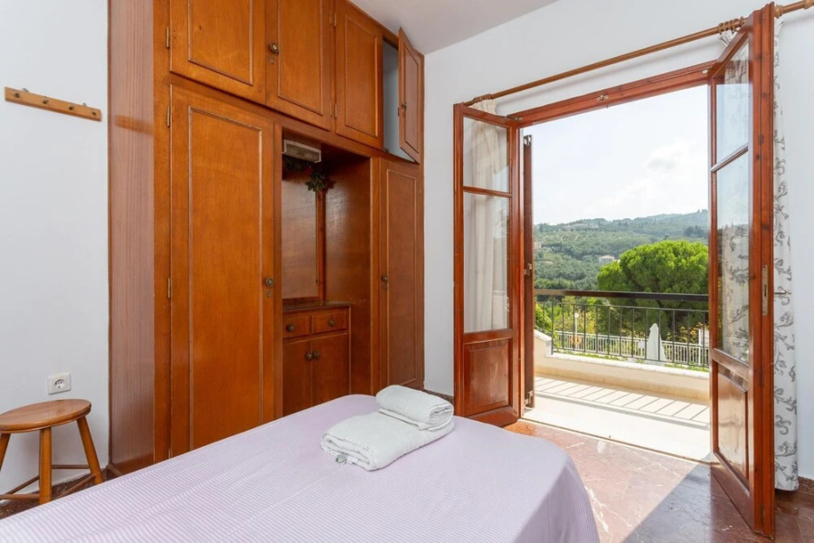 Cochelli Villa Lower Swimming Pool Walk to Beach A C Wifi Car Not Required - 175