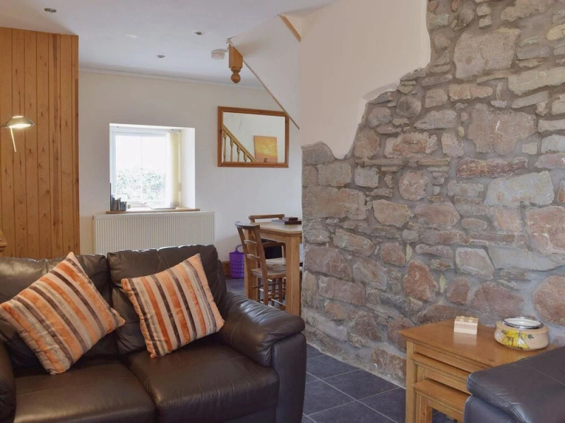 Wrth Y Nant Cottage