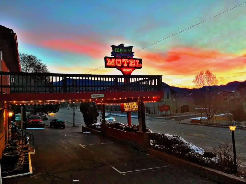 Caboose Motel