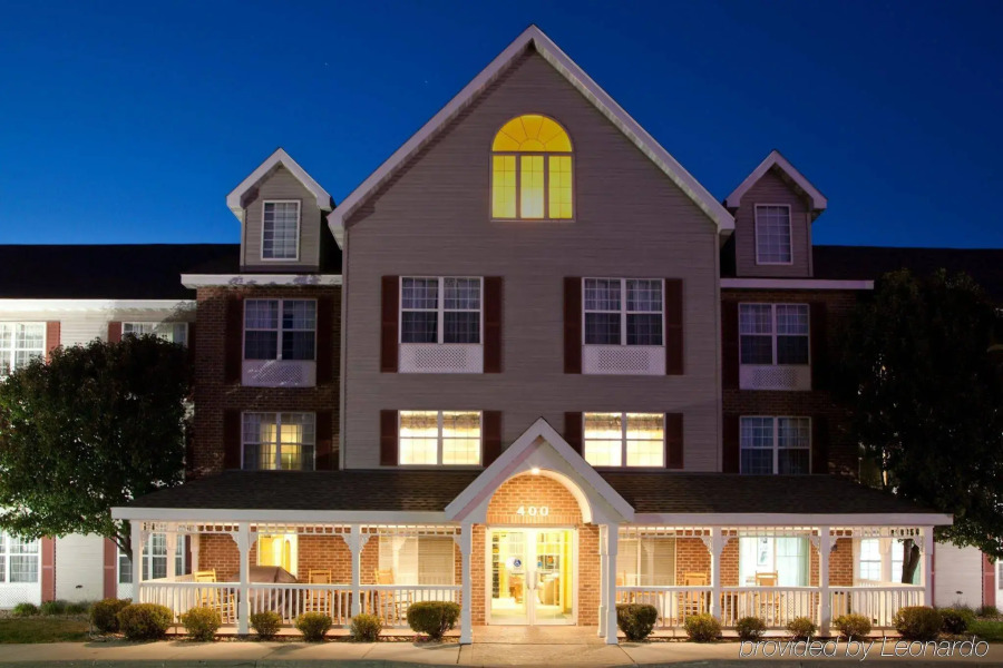 Country Inn & Suites by Radisson, Madison, WI
