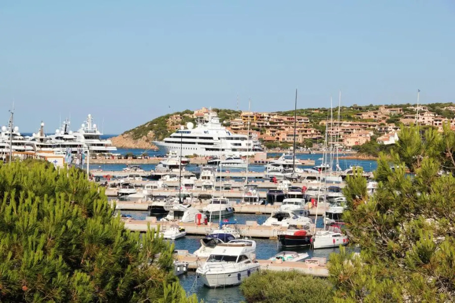 Exclusive Marina Apartment Porto Cervo