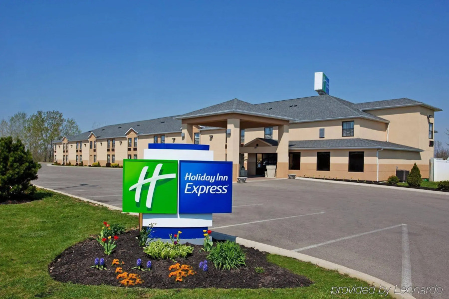 Holiday Inn Express London-I-70